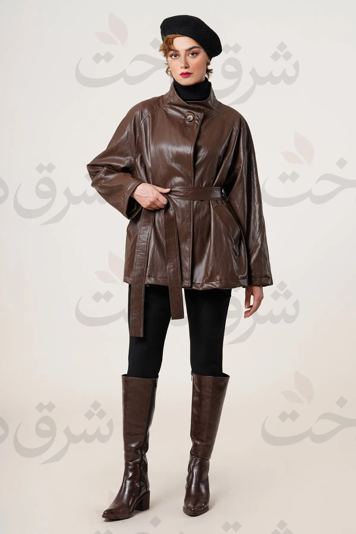 بارانی کوتاه زنانه چرم مدل کامیلا